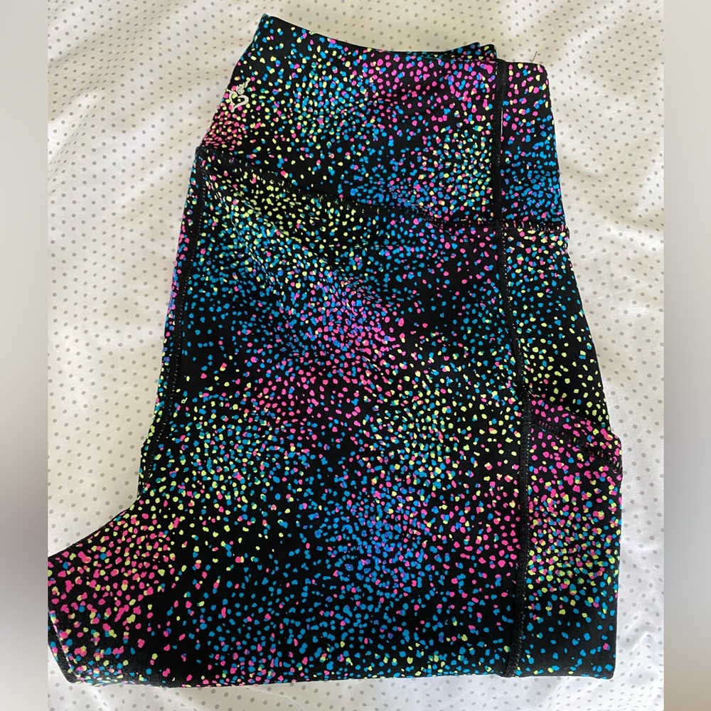 Torrid Capri leggings. Colorful.